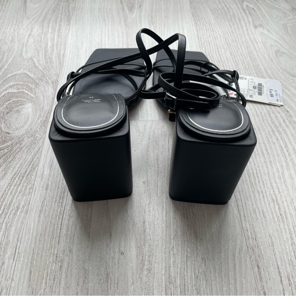 Zara black strappy square block heel sandal size 8 /UK 39 open toe new with tags - Picture 3 of 4